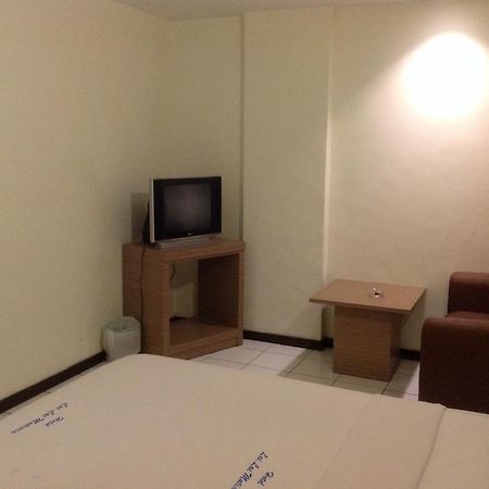 Lai Lai Mutiara Hotel Batam Exteriör bild