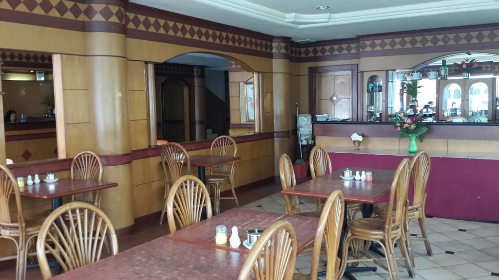 Lai Lai Mutiara Hotel Batam Exteriör bild