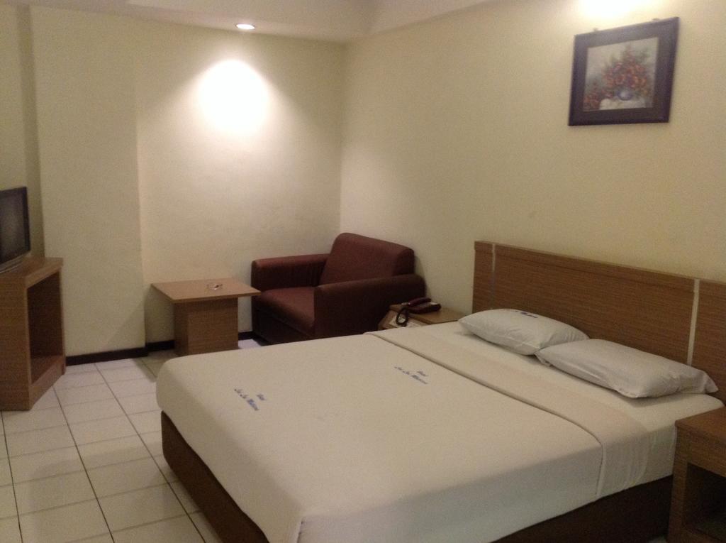Lai Lai Mutiara Hotel Batam Exteriör bild