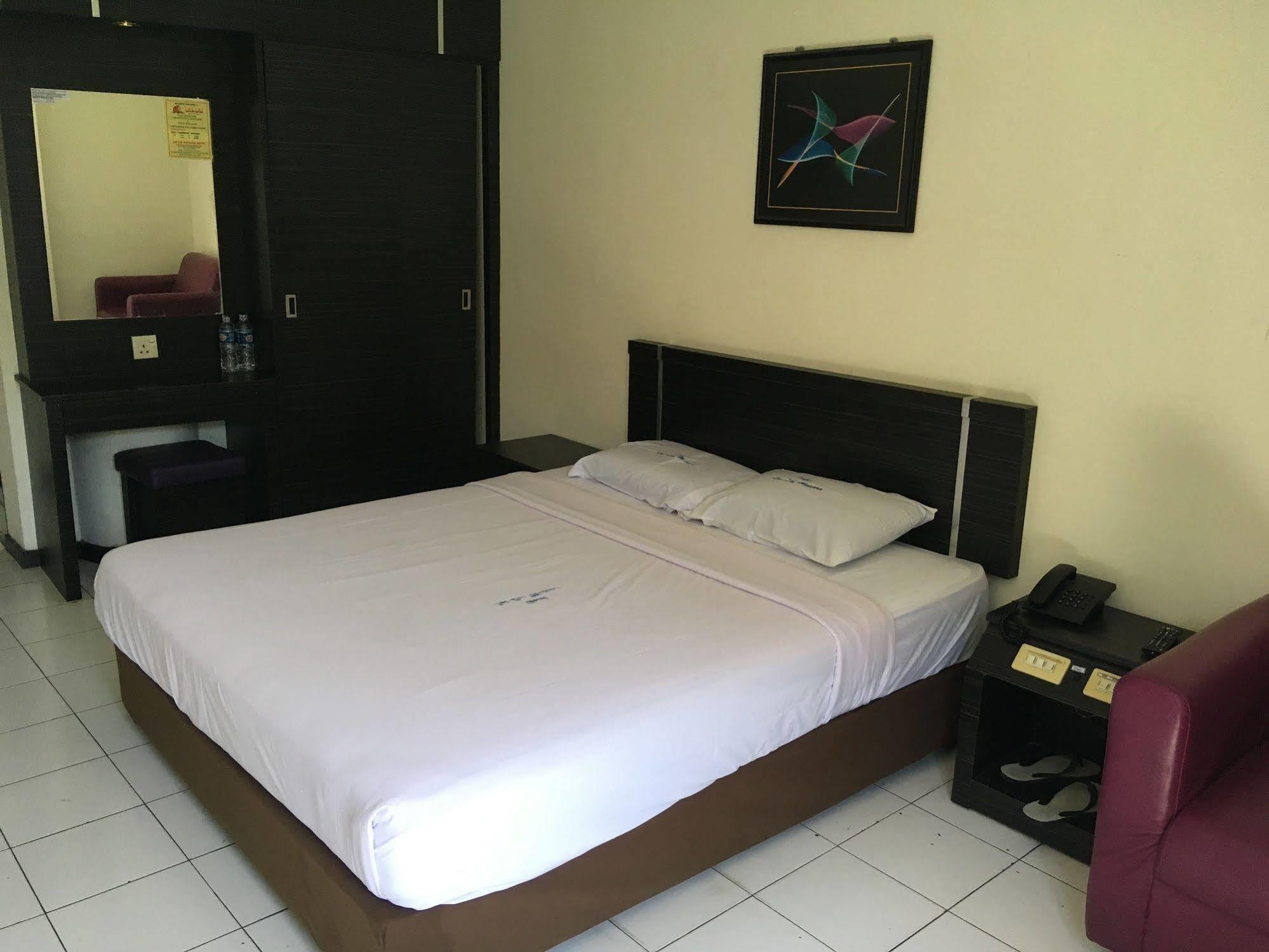 Lai Lai Mutiara Hotel Batam Exteriör bild