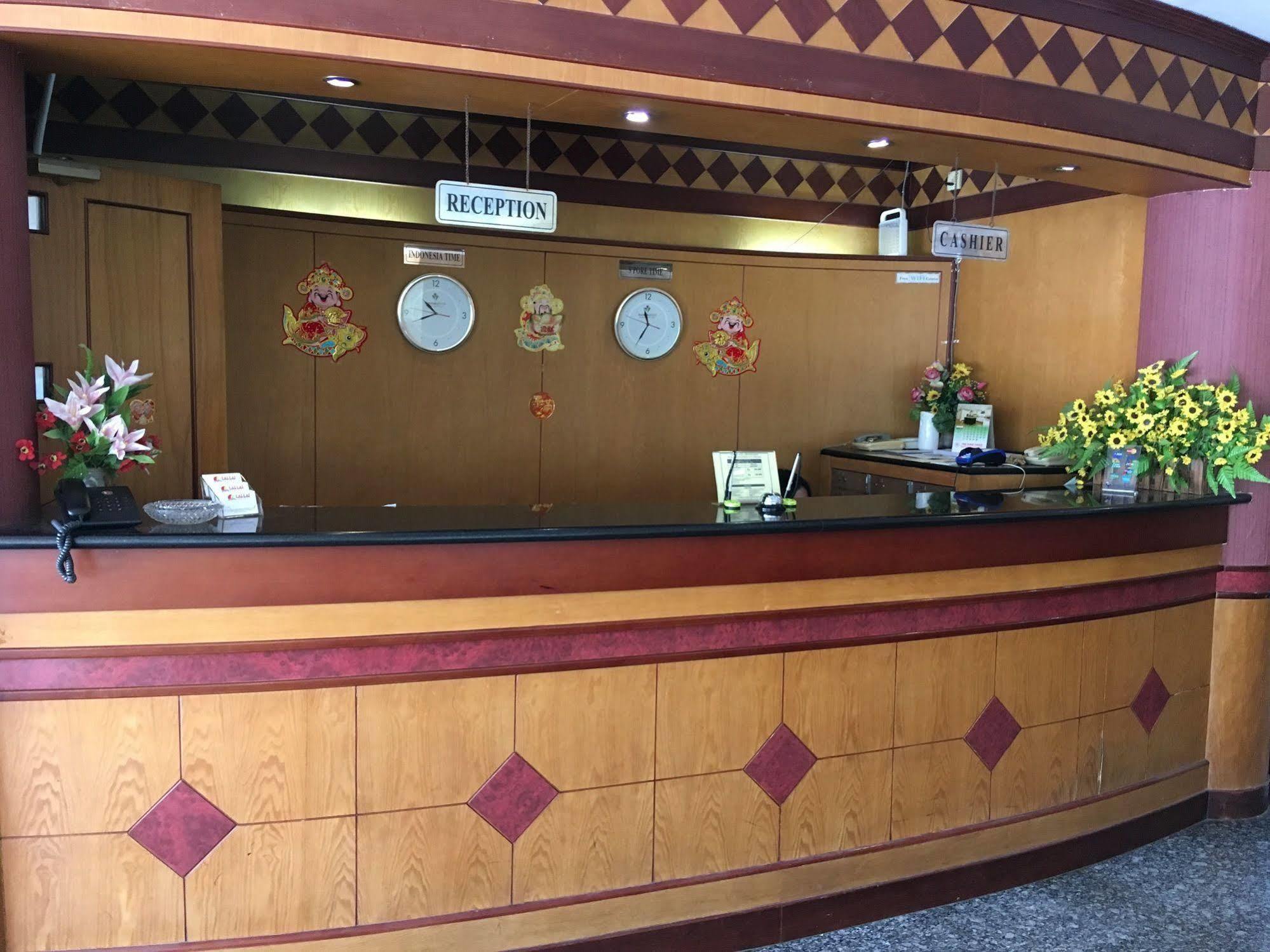 Lai Lai Mutiara Hotel Batam Exteriör bild